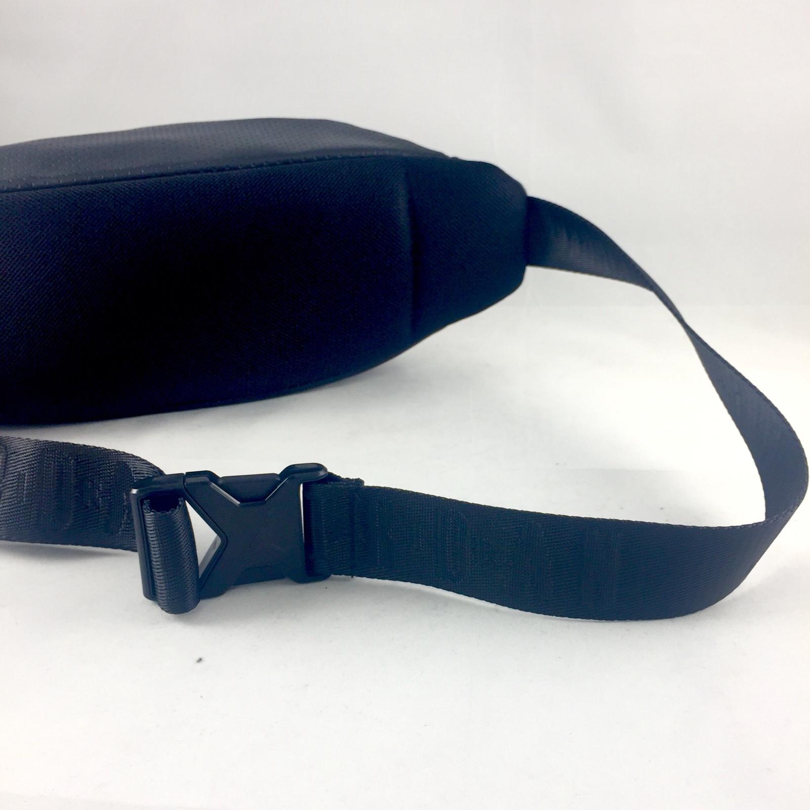 נעליים למכירה JIFFA street wear skating jordan fanny pack